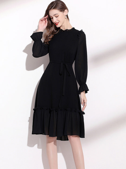 Women’s Ruffle Neckline With Bell Style Sleeves Dress - Black / XXL